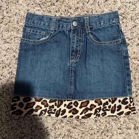 Justice size 7 top and Gymboree size 7 “LOVE” and leopard print skirt outfit - Picture 5 of 5